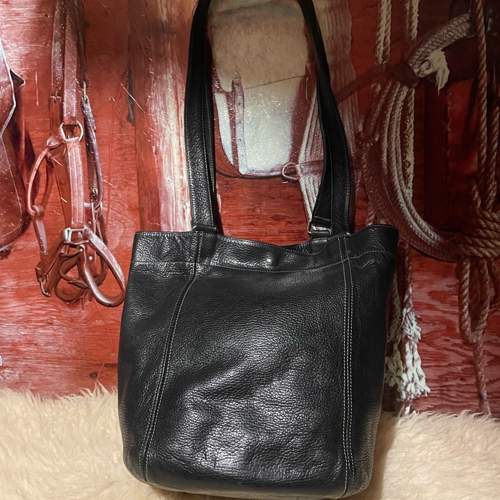 Roots XL thick black leather tote bag